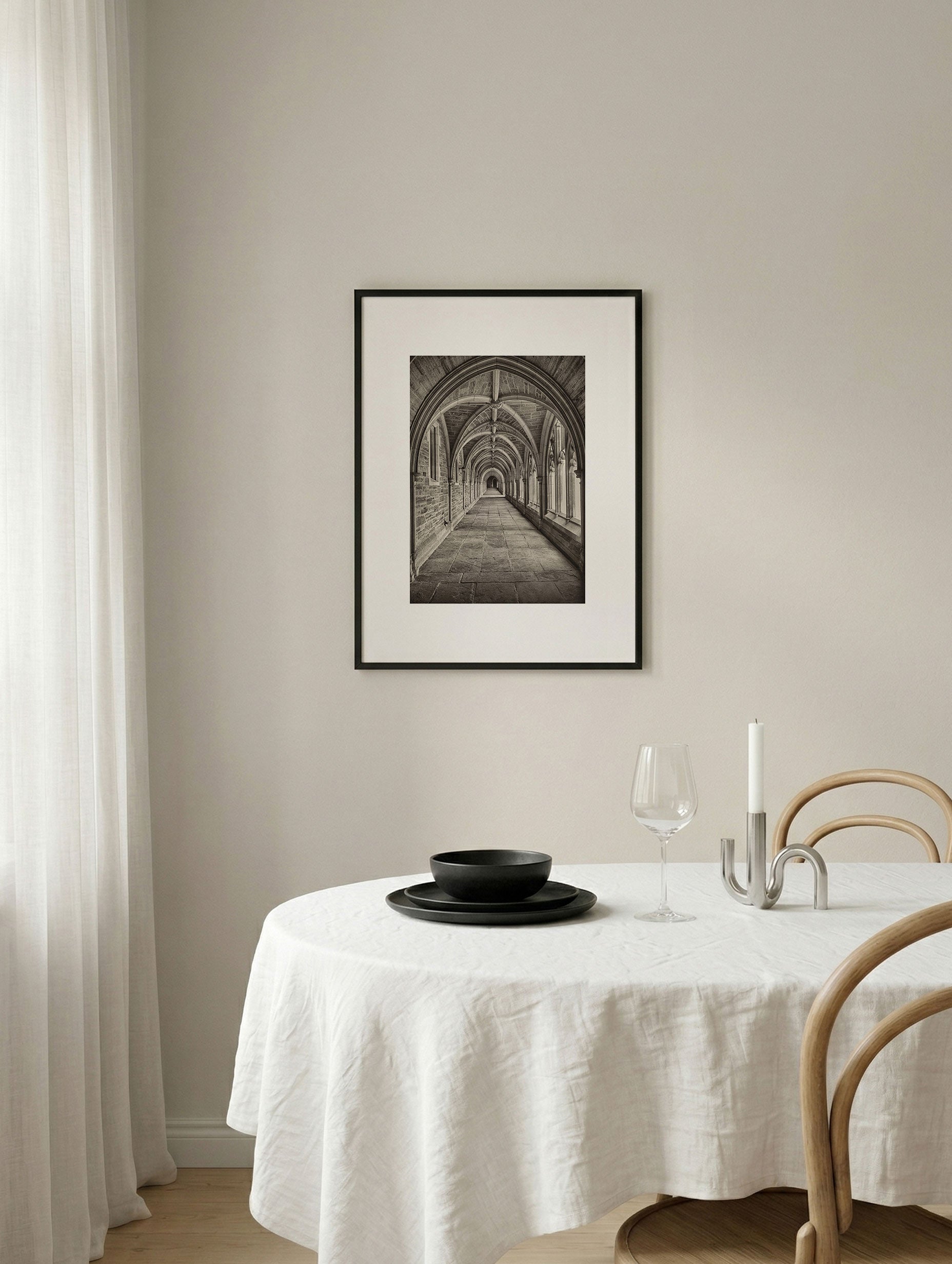 Plakat med buegang i Armfield Stone