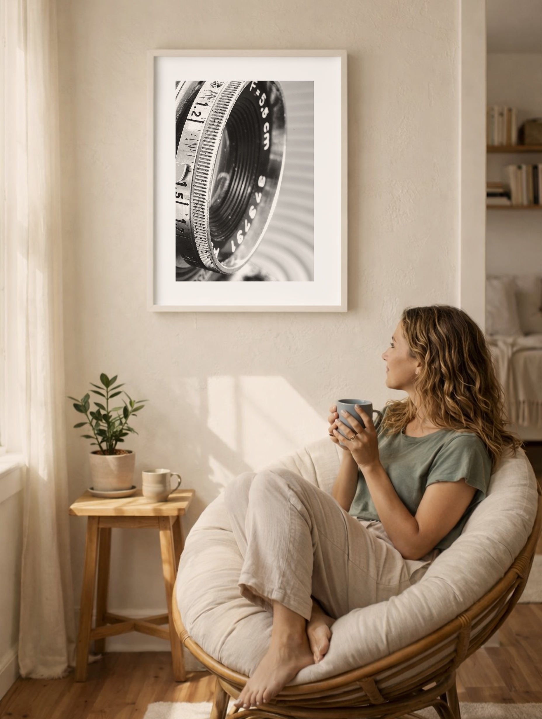 Vintage Camera Lens Poster Mockup